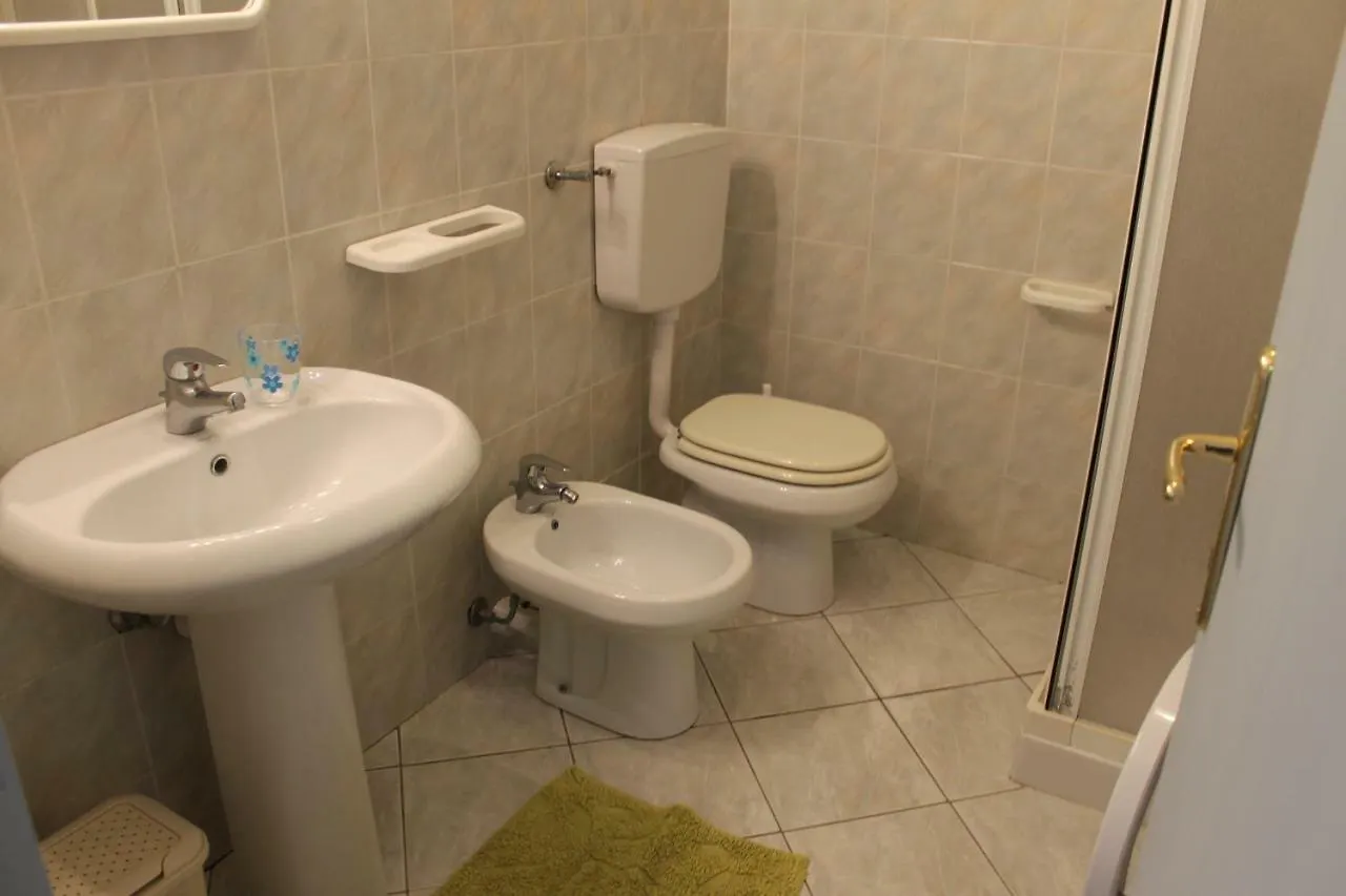 Apartment Casa Azzurra 3 Camere E 2 Bagni Fetovaia